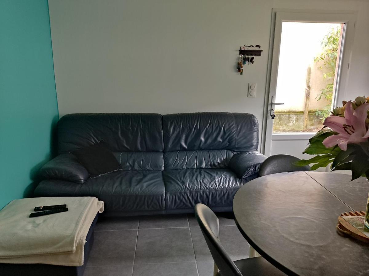 Maisonnette Cosy Bien Situee Доль-де-Бретань Екстер'єр фото